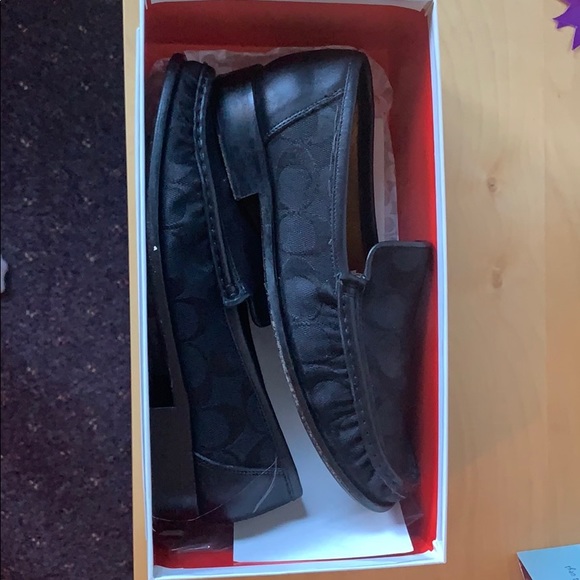 Coach black loafers women’s  size 7.5 - Picture 1 of 3